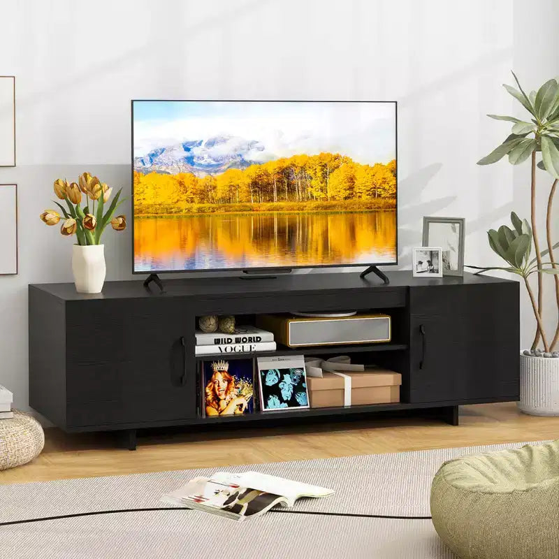 Meuble TV en bois avec prise de courant et gestion des câbles pour TV jusqu'à 70 po