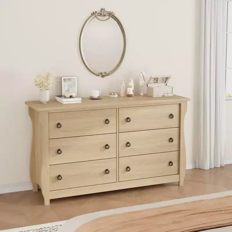 Commode en bois et rotin à 7 tiroirs et pieds incurvés - 132 cm L