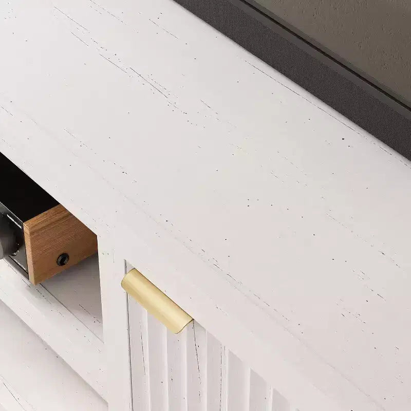 Meuble TV cannelé en bois avec étagères réglables pour téléviseurs jusqu'à 80 pouces