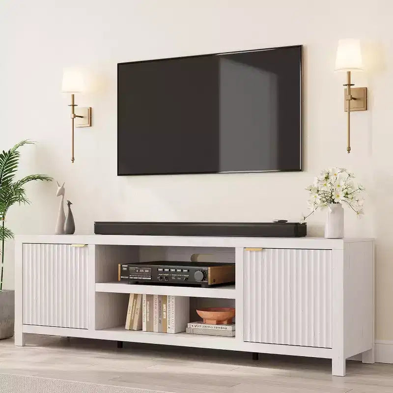 Meuble TV cannelé en bois avec étagères réglables pour téléviseurs jusqu'à 80 pouces