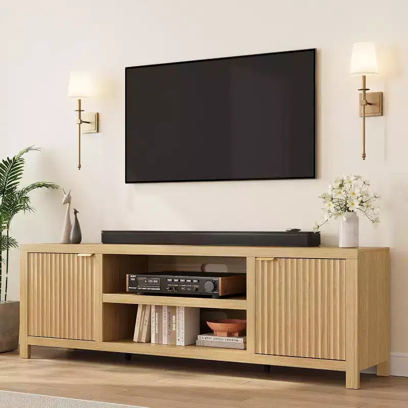 Meuble TV cannelé en bois avec étagères réglables pour téléviseurs jusqu'à 80 pouces