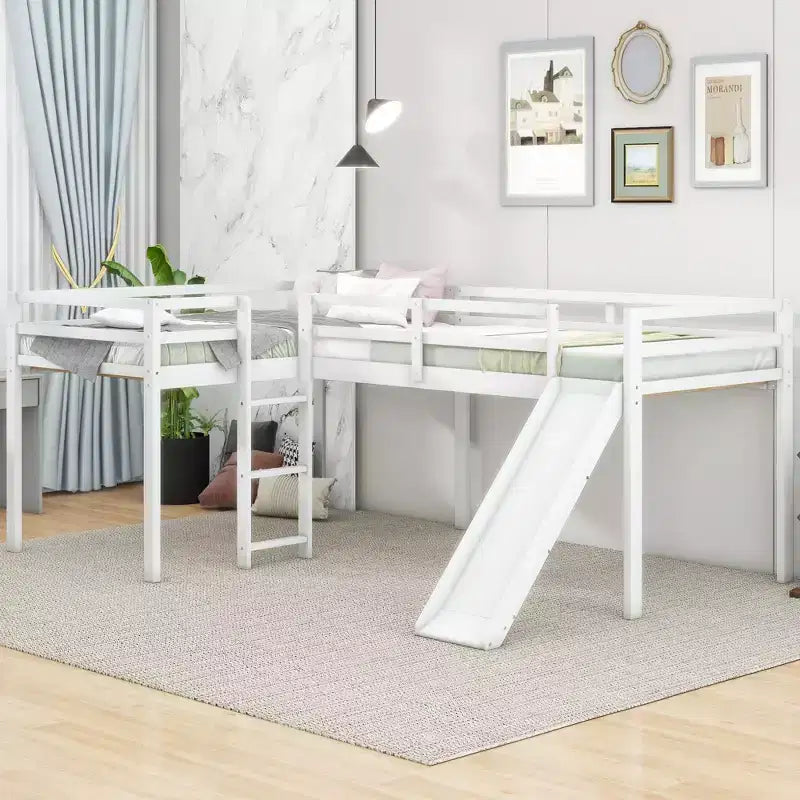 Lit mezzanine double en L en pin avec toboggan 118,2"L × 77,8"l