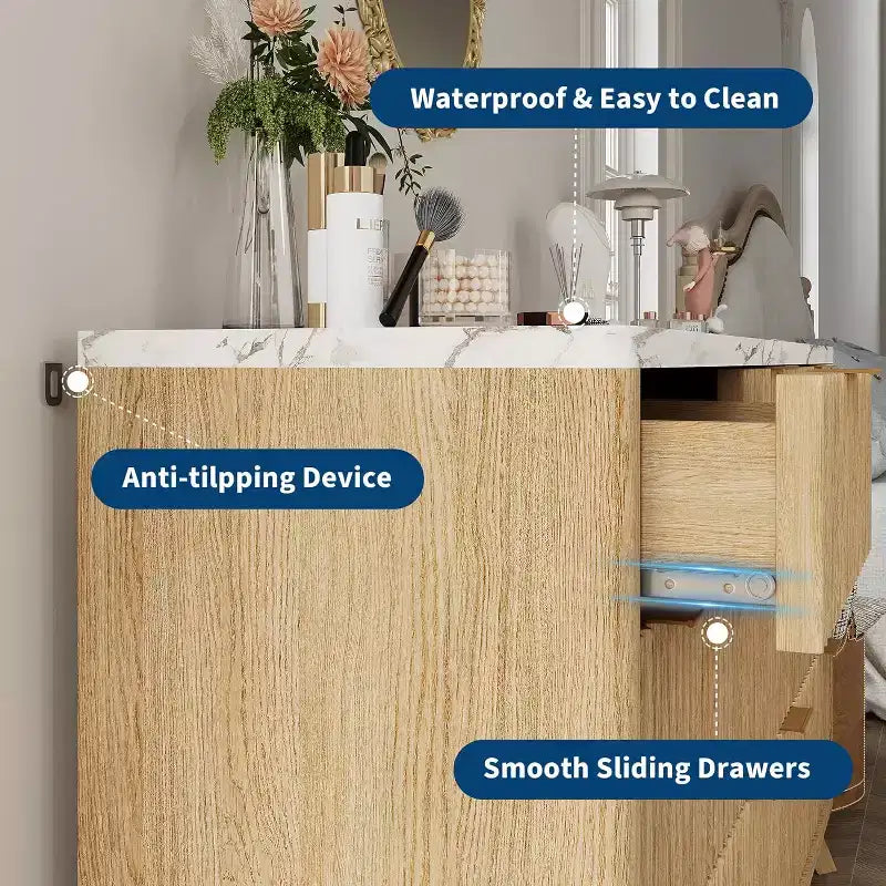 Commode cannelée en MDF à 7 tiroirs 137 cm L 60,3 kg